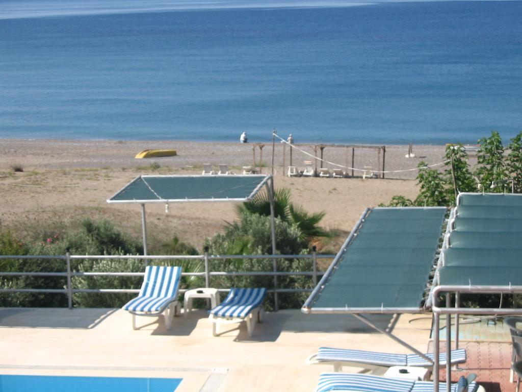 Hotel Schoenberg Kızılot Exterior foto