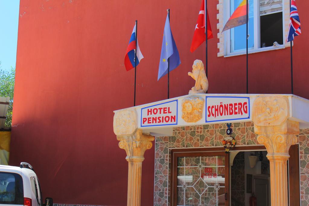 Hotel Schoenberg Kızılot Exterior foto